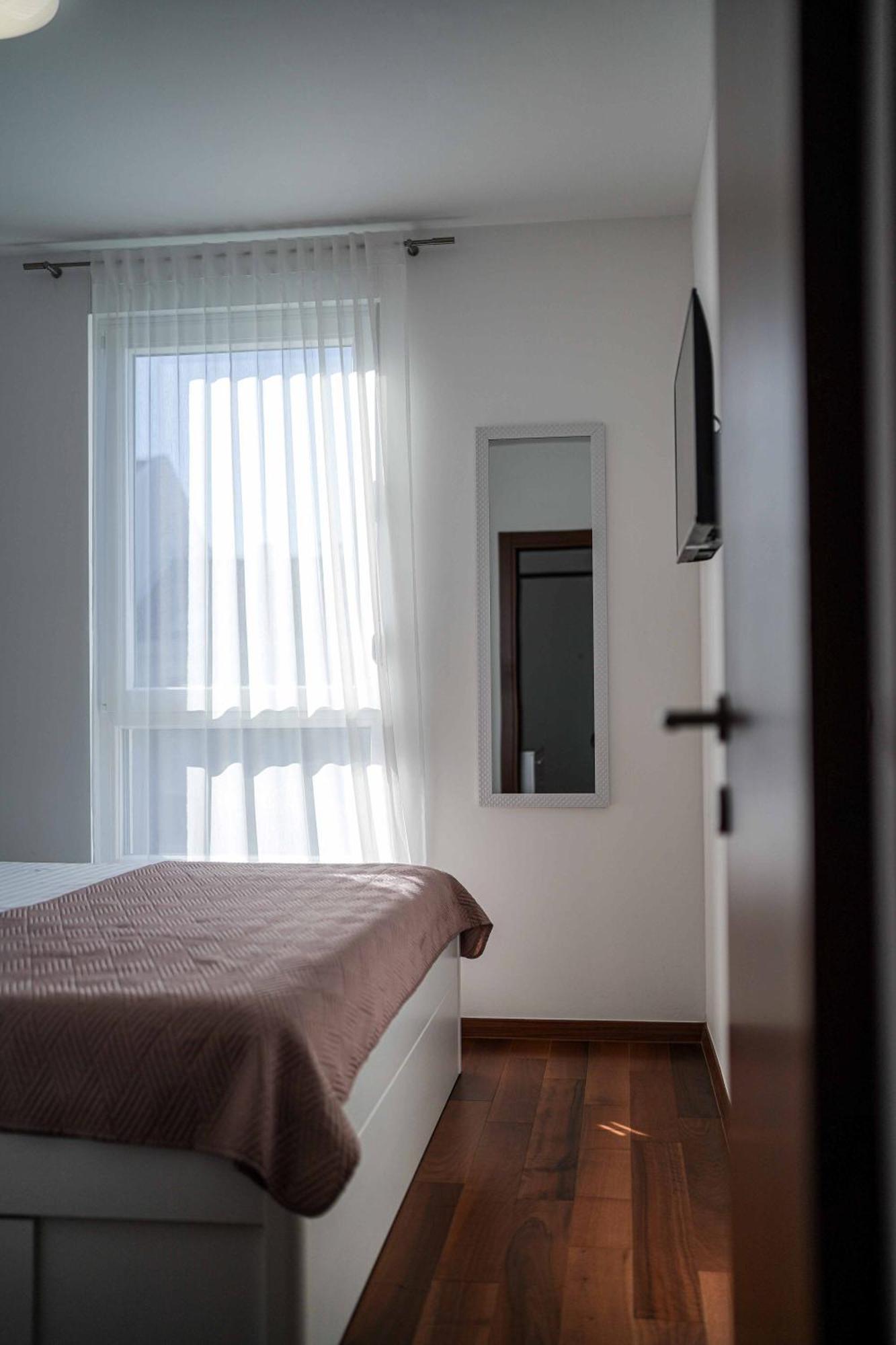 Royal Apartment Salona Klis Exterior photo